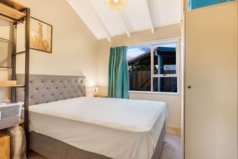 Photo of property in 8/89a Royal Road, Massey, Auckland, 0614