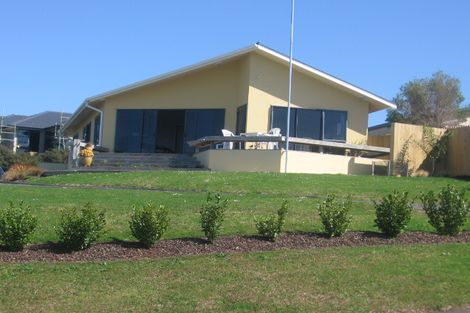 Photo of property in 137 Centennial Drive, Whitianga, 3510