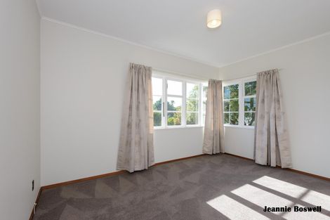 Photo of property in 66 Brightwater Terrace, Terrace End, Palmerston North, 4410