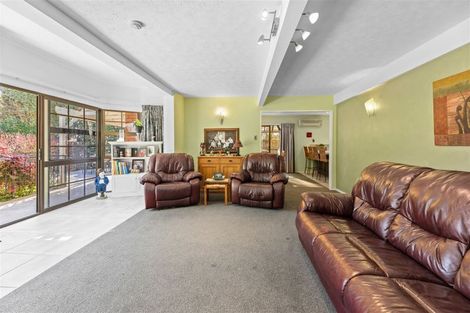 Photo of property in 32 Halswell Junction Road, Halswell, Christchurch, 8025