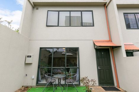 Photo of property in 83g Hill Street, Thorndon, Wellington, 6011