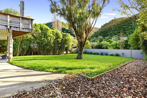 Photo of property in 10 Black Beech Street, Birchville, Upper Hutt, 5018