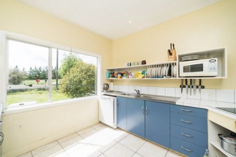 Photo of property in 187 Cemetery Road, Sanson, Palmerston North, 4479