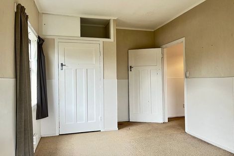 Photo of property in 73 West Coast Road, Glen Eden, Auckland, 0602