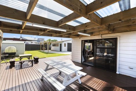 Photo of property in 20 Kings Drive, Levin, 5510