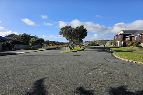 Photo of property in 8 Eclipse Lane, Whitby, Porirua, 5024