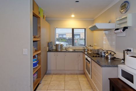 Photo of property in 9 Misty Valley Drive, Henderson, Auckland, 0612