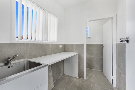 Photo of property in 16 Normandy Avenue, Melville, Hamilton, 3206