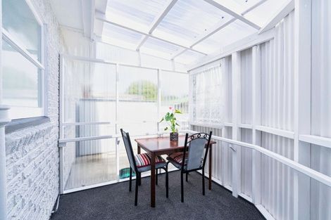 Photo of property in 5 Mersey Street, Levin, 5510