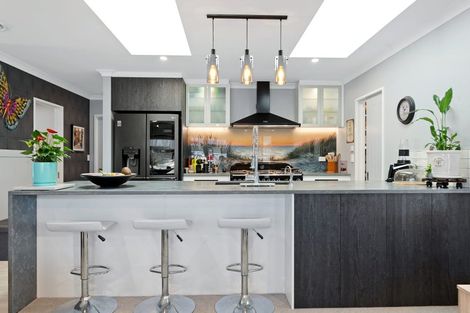 Photo of property in 14 Deans Place, Amberley, 7410