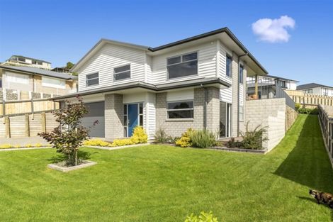 Photo of property in 111 Oteki Park Drive, Welcome Bay, Tauranga, 3112