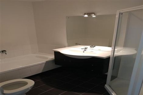 Photo of property in 10 Leneford Drive, East Tamaki, Auckland, 2013