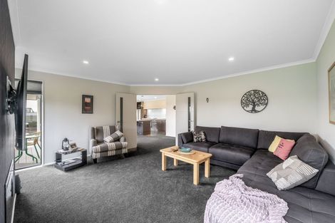 Photo of property in 7 Majestic Chance, Seaward Bush, Invercargill, 9812