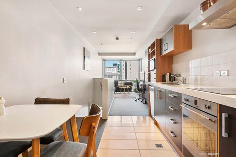 Photo of property in Monument Apartments, 2e/245 Wakefield Street, Te Aro, Wellington, 6011