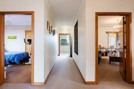 Photo of property in 61 Beresford Street, Wakari, Dunedin, 9010