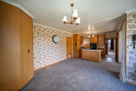 Photo of property in 6 Helena Street, Lumsden, 9730