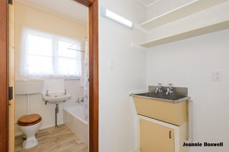 Photo of property in 66 Brightwater Terrace, Terrace End, Palmerston North, 4410