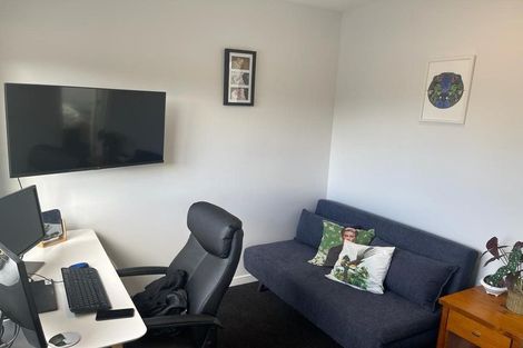 Photo of property in 8/59 The Parade, Island Bay, Wellington, 6023