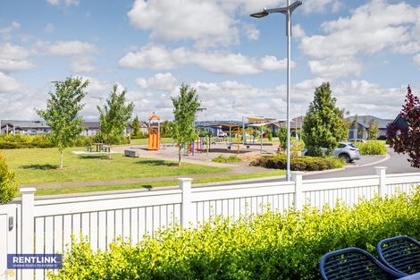 Photo of property in 17 Matepu Crescent, Pyes Pa, Tauranga, 3112