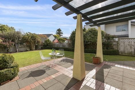 Photo of property in 21b Manuka Street, Stokes Valley, Lower Hutt, 5019