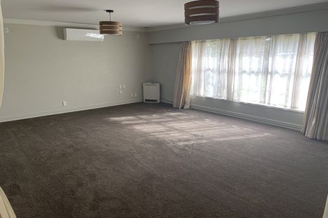 Photo of property in 35 Poaka Avenue, Dinsdale, Hamilton, 3204