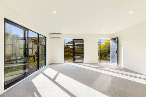 Photo of property in 12a Bluefin Way, West Harbour, Auckland, 0618