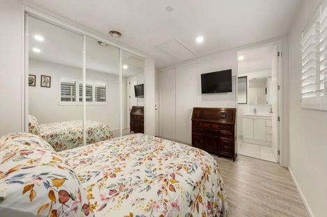 Photo of property in 2/220 Salisbury Street, Christchurch Central, Christchurch, 8013