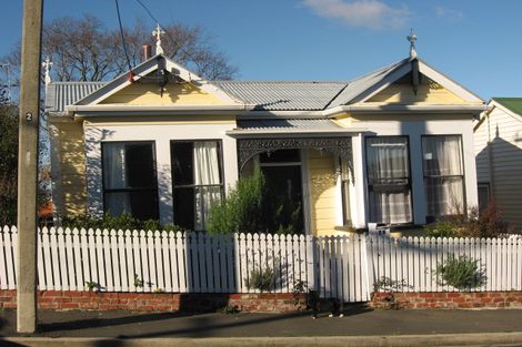 Photo of property in 15 Peel Street, Mornington, Dunedin, 9011