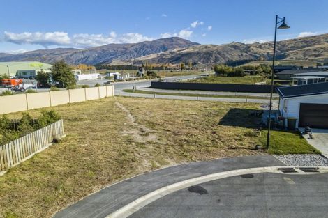 Photo of property in 13 Phoenix Place, Cromwell, 9310