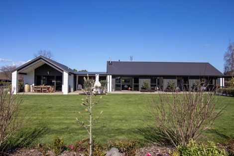 Photo of property in 27 Monarch Park Lane, Leamington, Cambridge, 3432