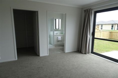 Photo of property in 6 Piata Street, Papamoa Beach, Papamoa, 3118