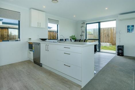 Photo of property in 17 Eric Melrose Lane, Halswell, Christchurch, 8025