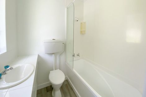 Photo of property in 53 Tiverton Road, Avondale, Auckland, 0600