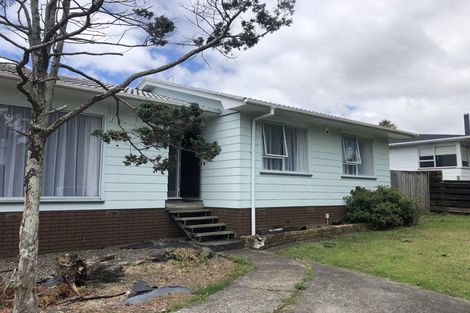 Photo of property in 55 Sikkim Crescent, Clover Park, Auckland, 2019