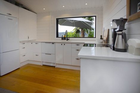 Photo of property in 130 Tirohanga Drive, Whangamata, 3620