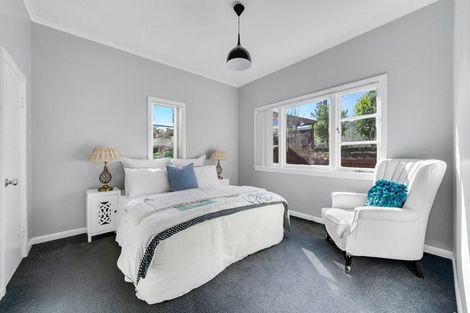 Photo of property in 1/30 Hillcrest Road, Papatoetoe, Auckland, 2025