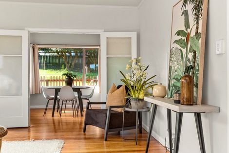 Photo of property in 110 Cambridge Road, Hillcrest, Hamilton, 3216