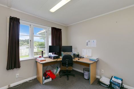 Photo of property in 9 Hollies Crescent, Johnsonville, Wellington, 6037