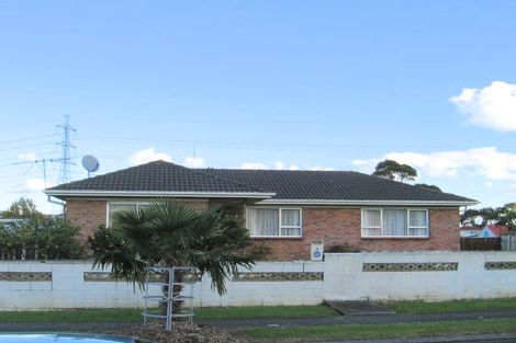 Photo of property in 1 Zelda Avenue, Clover Park, Auckland, 2023
