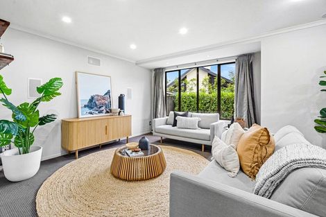 Photo of property in 98b Western Hills Drive, Kensington, Whangarei, 0112