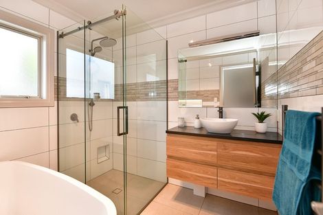 Photo of property in 30 Manly Park Avenue, Manly, Whangaparaoa, 0930