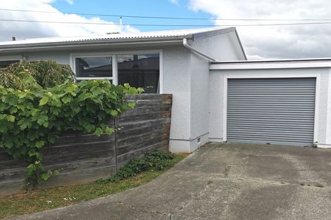 Photo of property in 1/1302 Caroline Road, Mayfair, Hastings, 4122