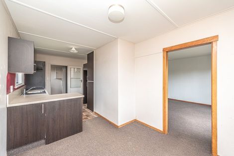 Photo of property in 19 Hussey Street, Waverley, 4510