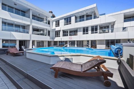 Photo of property in Anchorage Apartments, 309/36 Victoria Road, Mount Maunganui, 3116