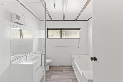 Photo of property in 11 Ruru Road, Taihape, 4720