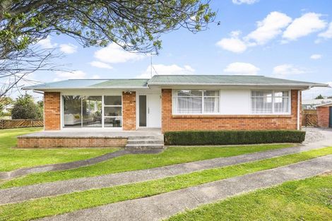 Photo of property in 4 Gerrand Place, Chedworth, Hamilton, 3210