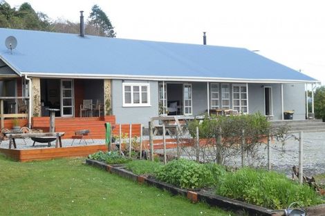 Photo of property in 2 Sturge Street, Cobden, Greymouth, 7802