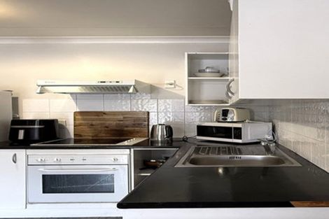 Photo of property in 1/57 Carrington Street, Lower Vogeltown, New Plymouth, 4310