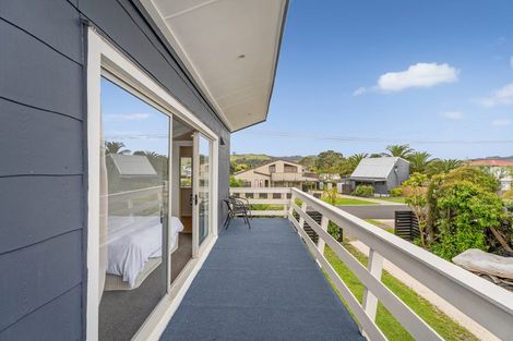 Photo of property in 201 Cook Drive, Whitianga, 3510