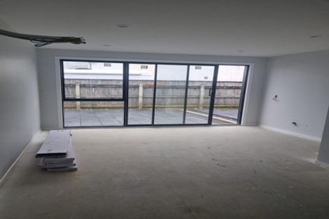 Photo of property in 6/36 Camp Street, Silverstream, Upper Hutt, 5019